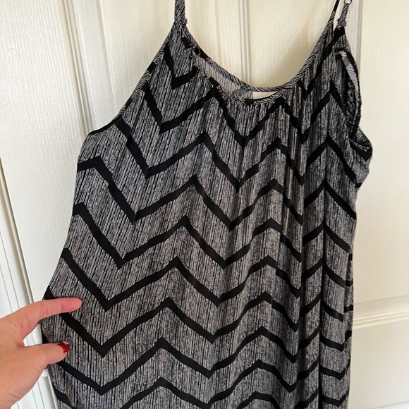 Vintage Merona Black and Gray Chevron Strappy Maxi Dress 100% Rayon - Picture 3 of 10